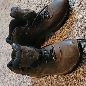 AWESOME NEVADOS LEATHER HIKING BOOTS